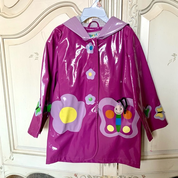 Kidorable Little Girl’s Hooded Purple Butterfly Raincoat Size 4T - Picture 3 of 8